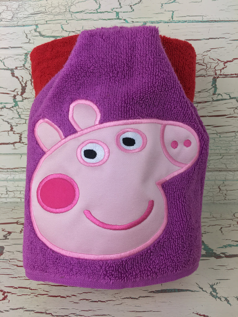 Hooded Bath Towel Pink Pig